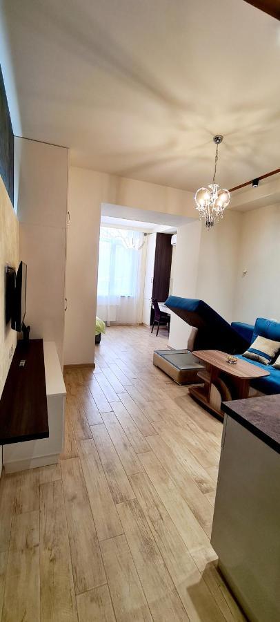 Deluxe Apartment In City Center يريفان المظهر الخارجي الصورة