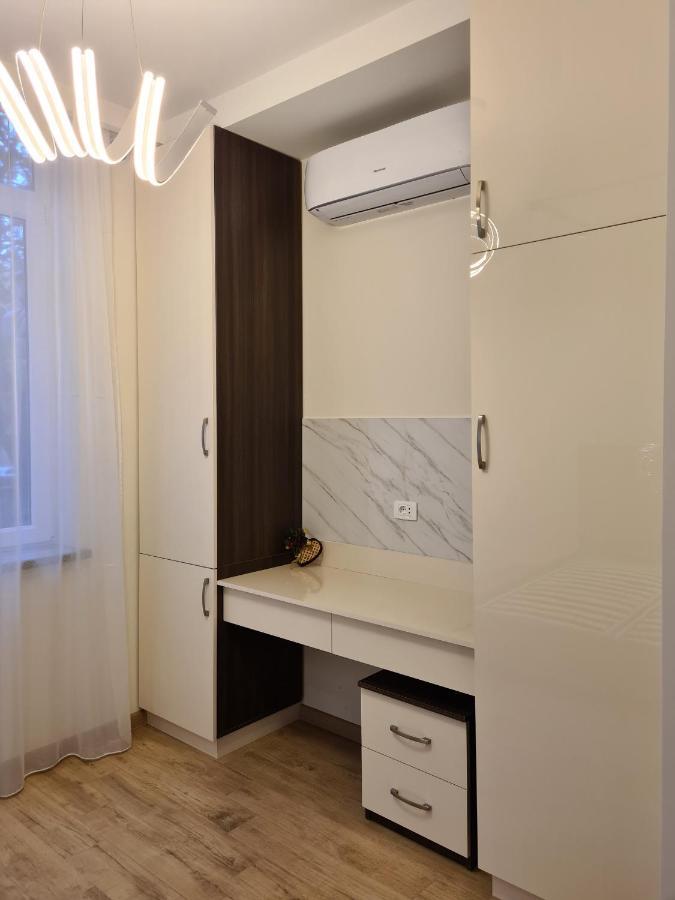 Deluxe Apartment In City Center يريفان المظهر الخارجي الصورة